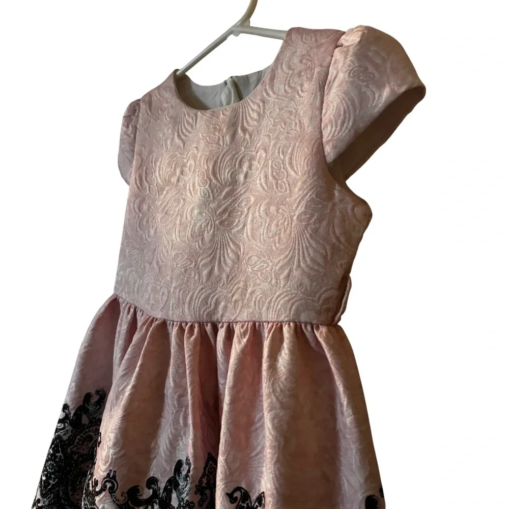 Childdkivy Girls Dress Sz 8 EUC Pink Floral Design Lined‎